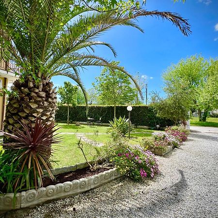 פורטה דיי מארמי Bed&Breakfast Villa Lorena מראה חיצוני תמונה