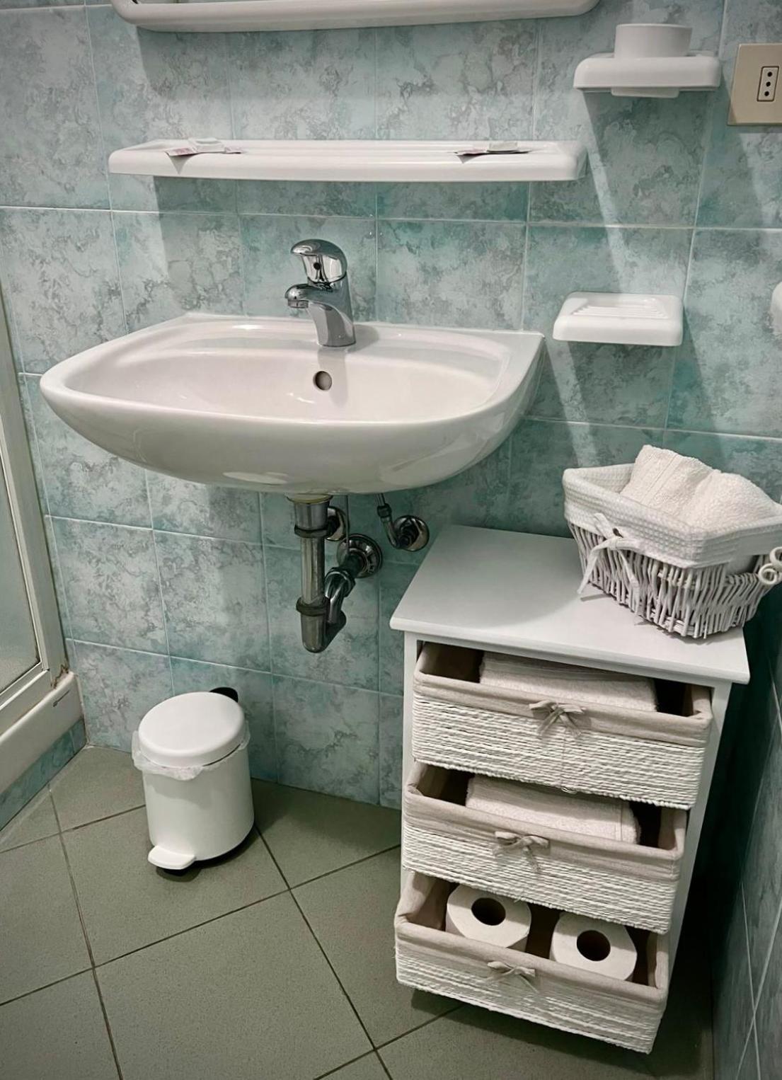 פורטה דיי מארמי Bed&Breakfast Villa Lorena חדר תמונה